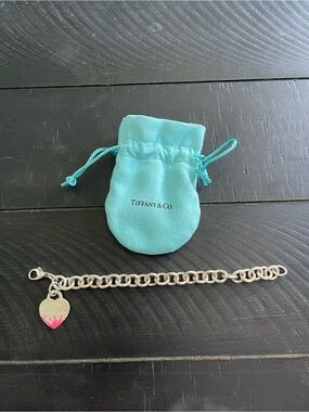 Return to Tiffany - Tiffany & Co. Silver Link Bracelet with Pink Accent